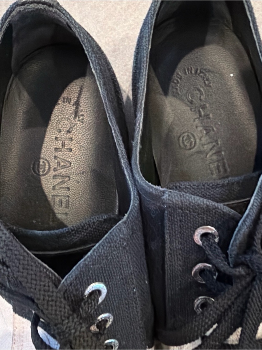 Chanel Navy & White canvas logo Sneakers 
EU 37.5 US 7.5 - Picture 3 of 15